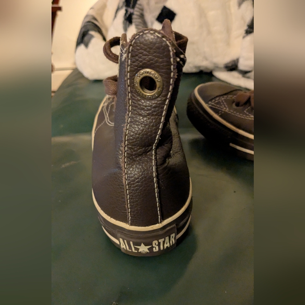 Converse All Star Water Repellent Hi Top Brown Leather Sneakers Women 6/Men 4 - Picture 2 of 8